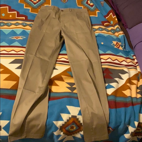 Too small - Picture 1 of 1